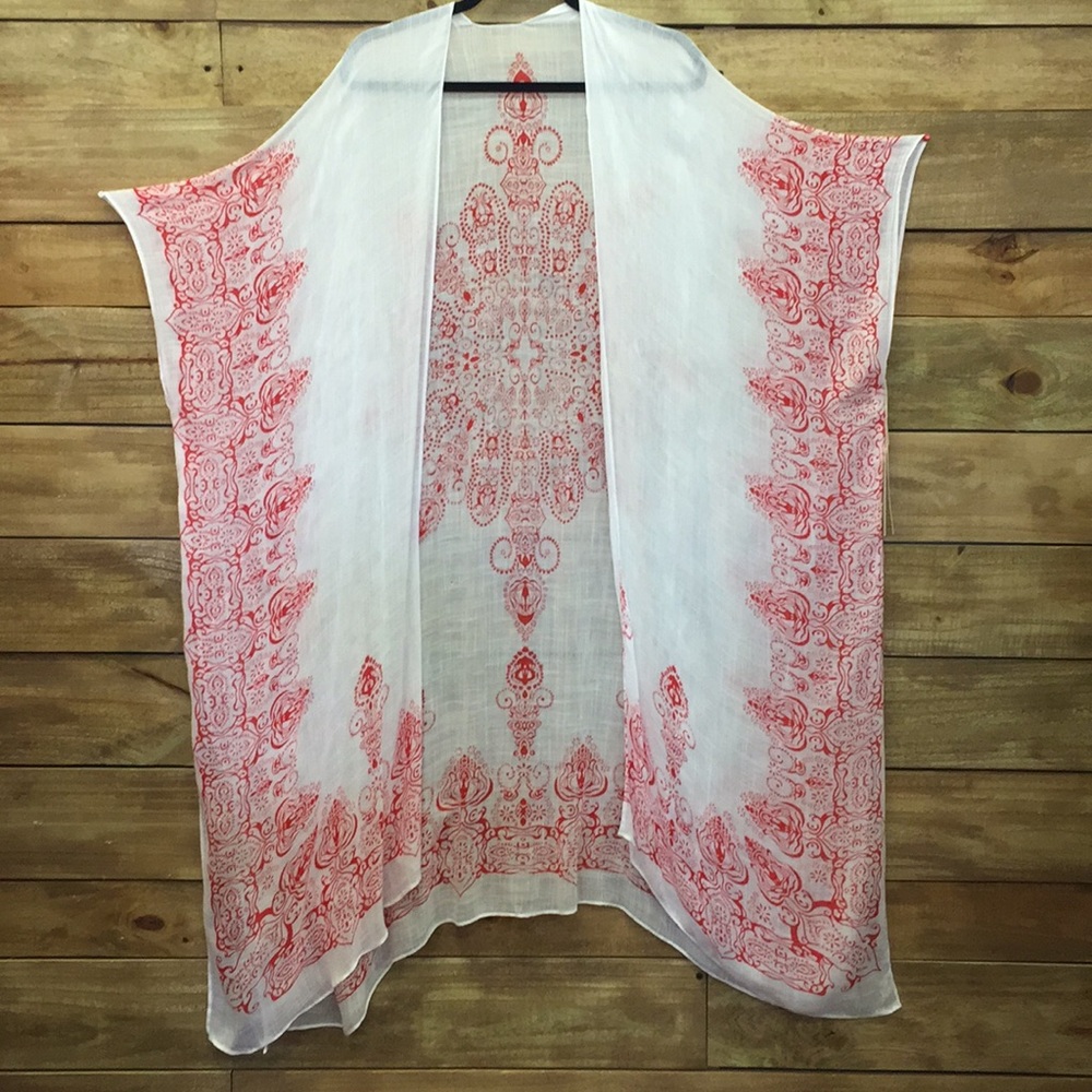 Red and white print detail Kimono